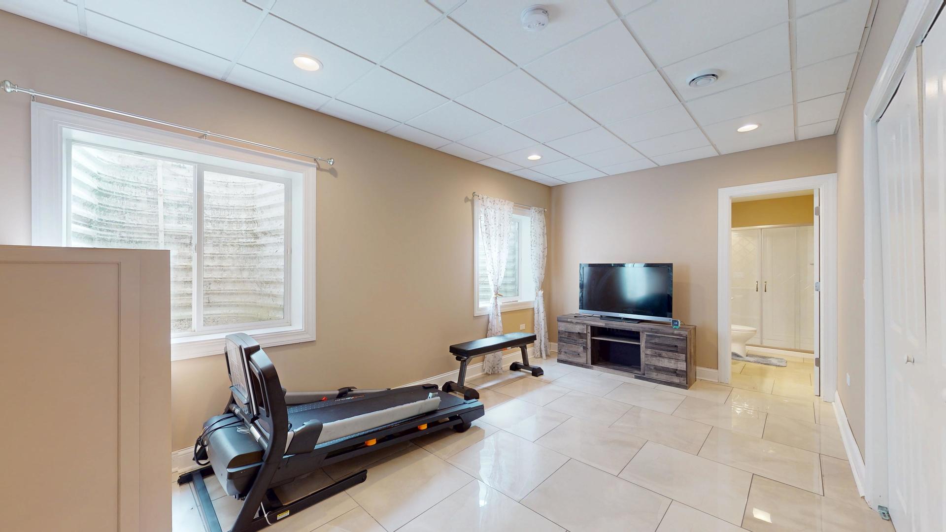 331 Mary Belle Circle, Buffalo Grove, IL 60089