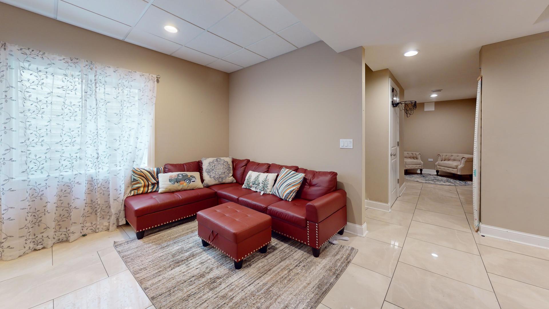 331 Mary Belle Circle, Buffalo Grove, IL 60089