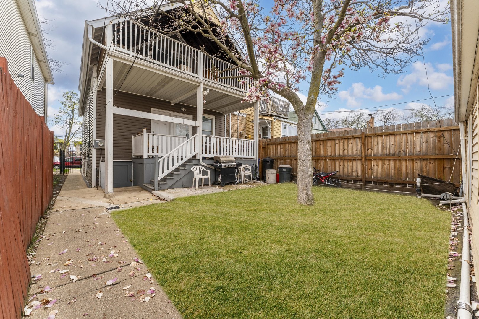 2223 N MASON Avenue, Chicago, IL 60639