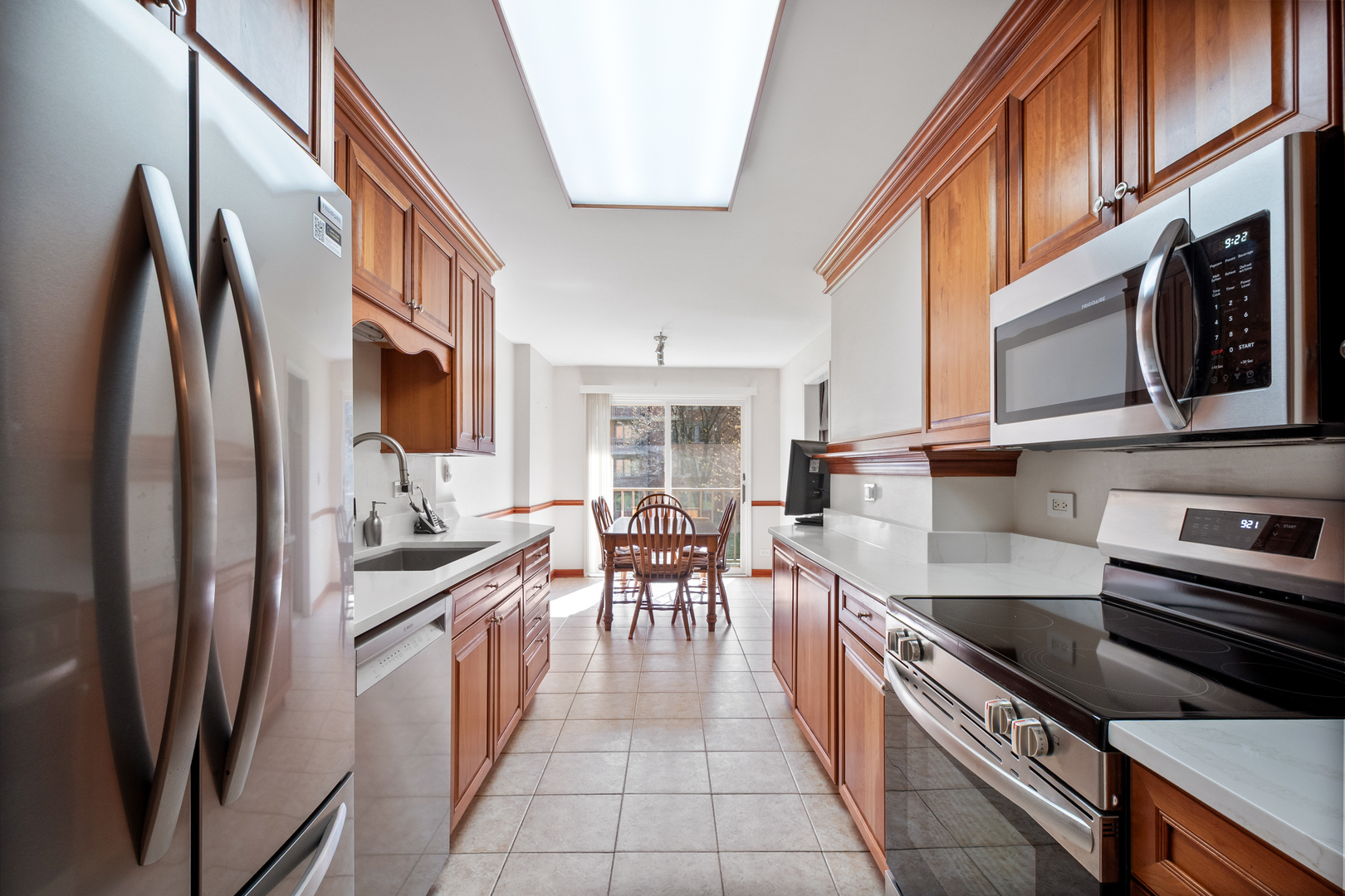 22 Park Lane #204, Park Ridge, IL 60068