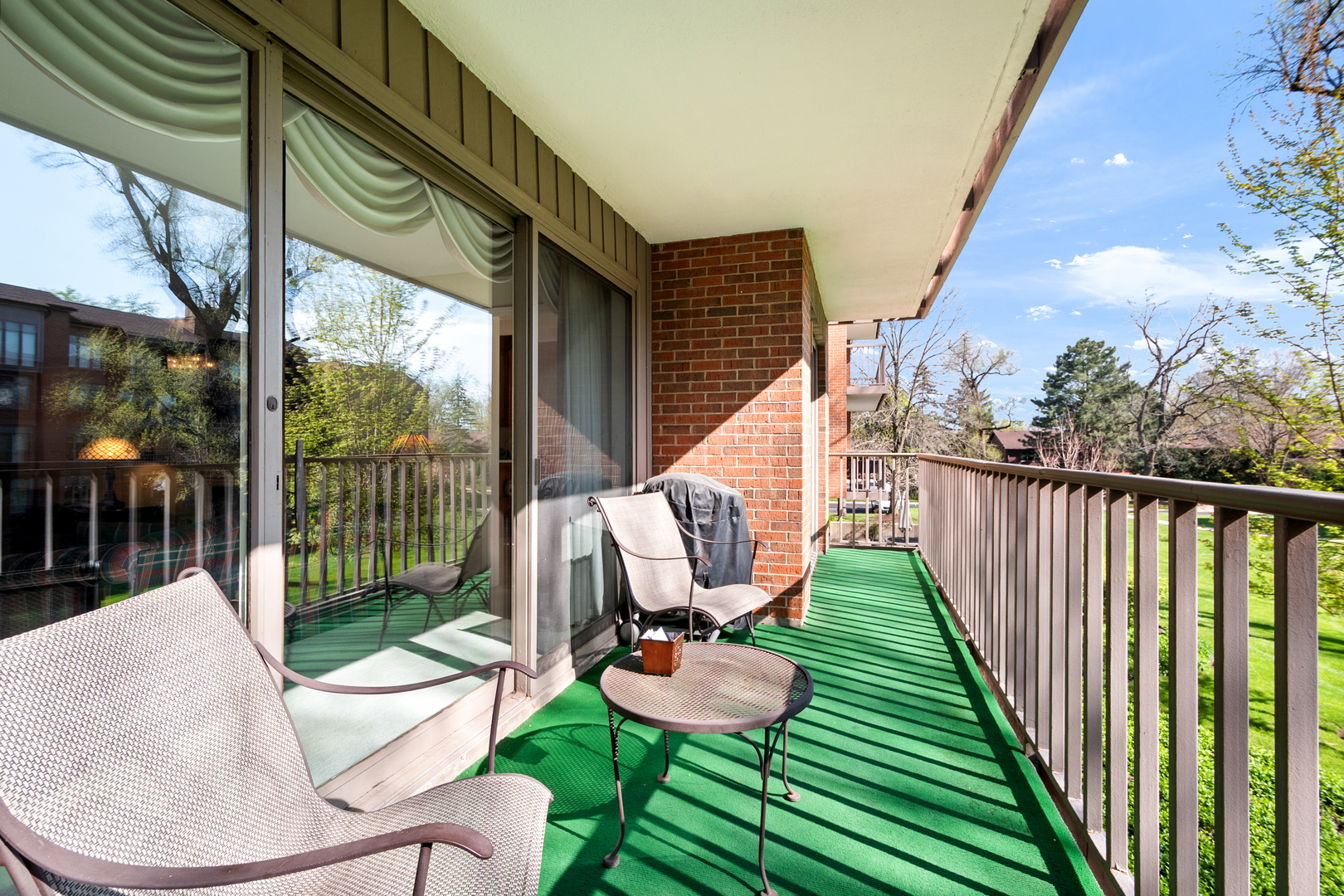 22 Park Lane #204, Park Ridge, IL 60068