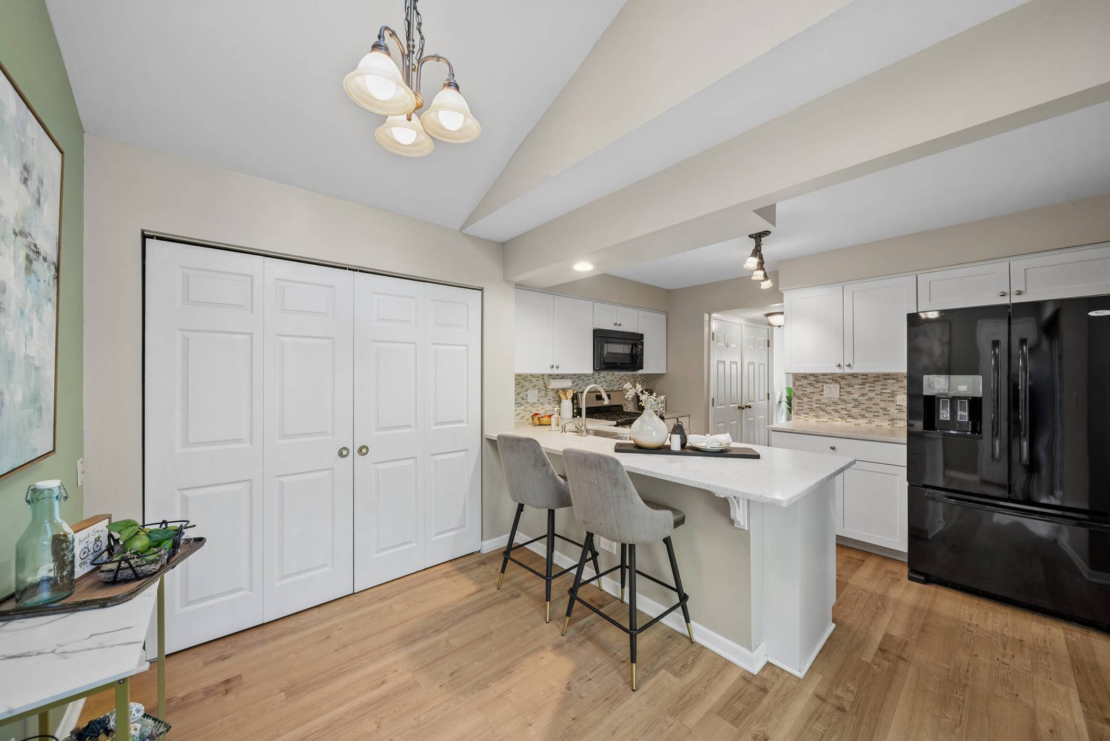 1204 Hobson Oaks Court #1204, Naperville, IL 60540