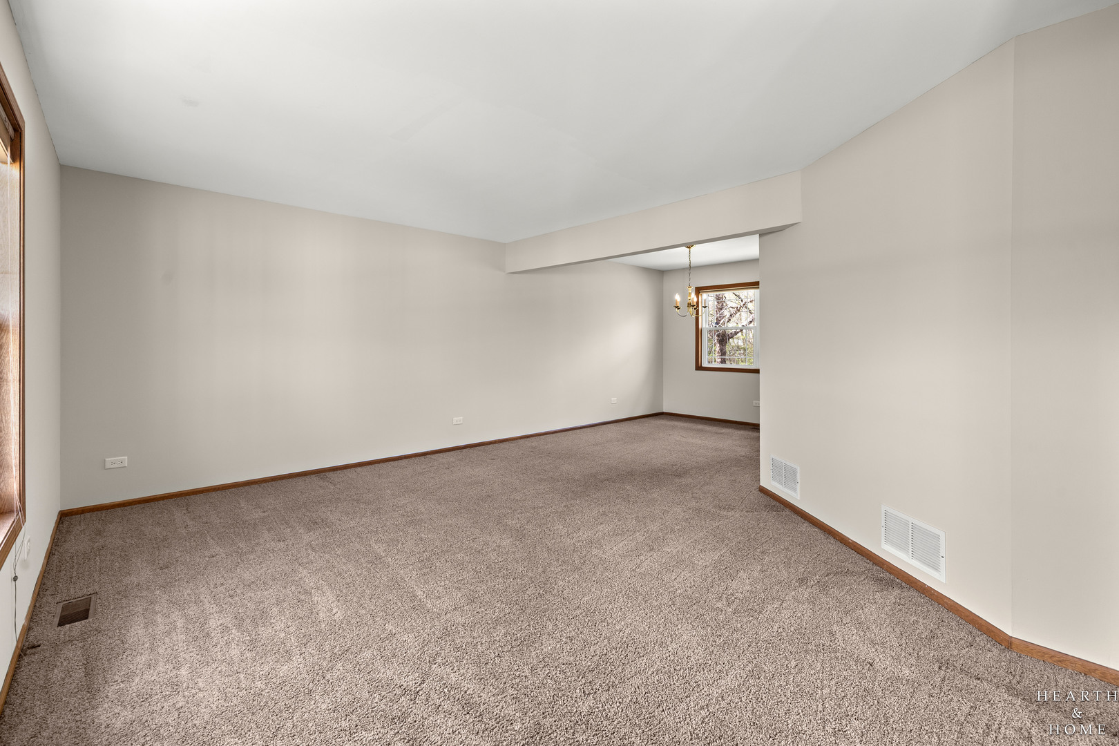 1266 Fernleaf Drive, Crystal Lake, IL 60014