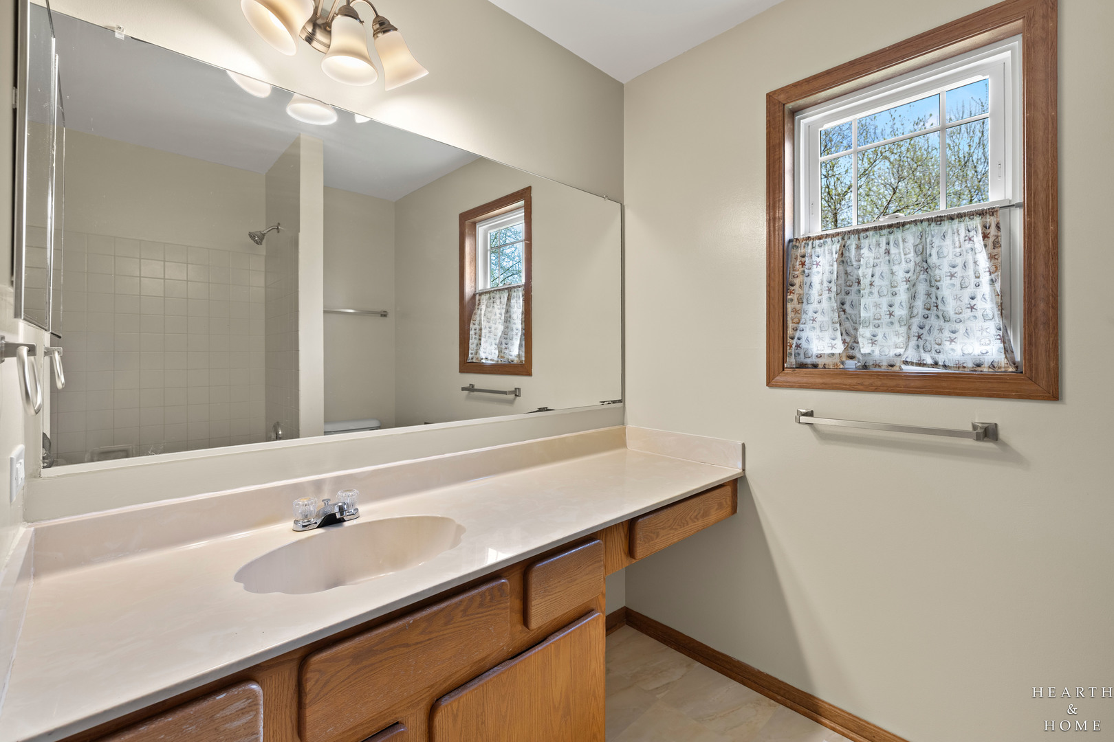 1266 Fernleaf Drive, Crystal Lake, IL 60014