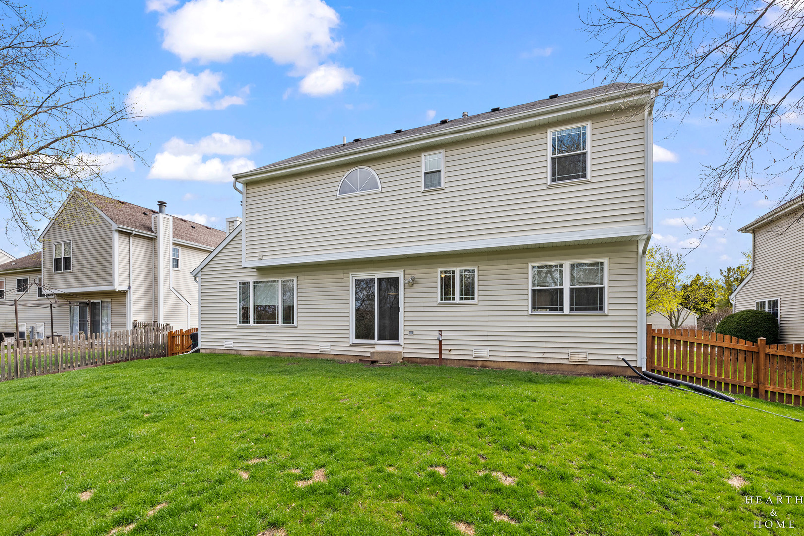 1266 Fernleaf Drive, Crystal Lake, IL 60014