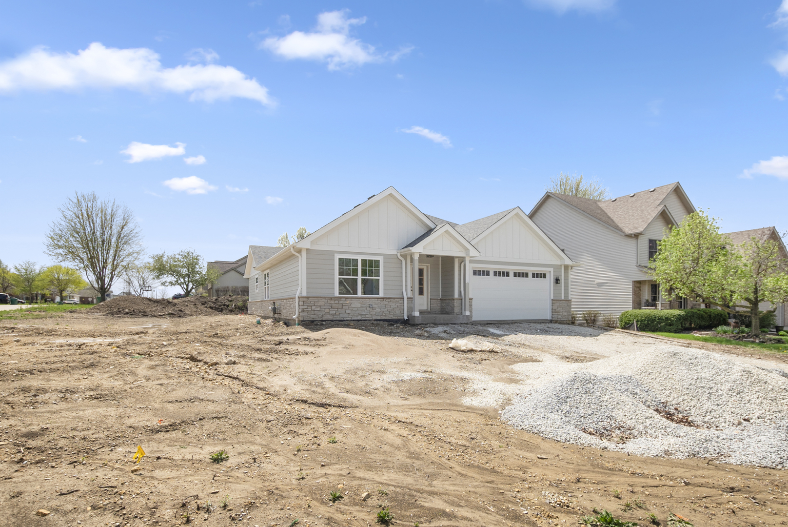 24621 Kaylee Street, Shorewood, IL 60404