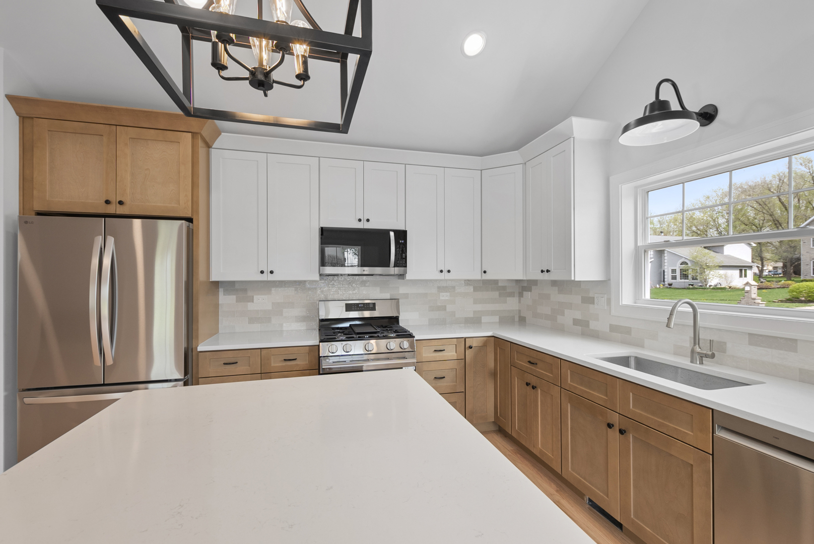 24621 Kaylee Street, Shorewood, IL 60404