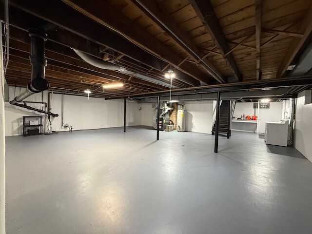 910 S Golf Cul De Sac Street, Des Plaines, IL 60016