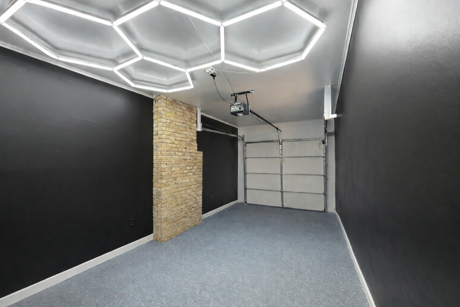 910 S Golf Cul De Sac Street, Des Plaines, IL 60016