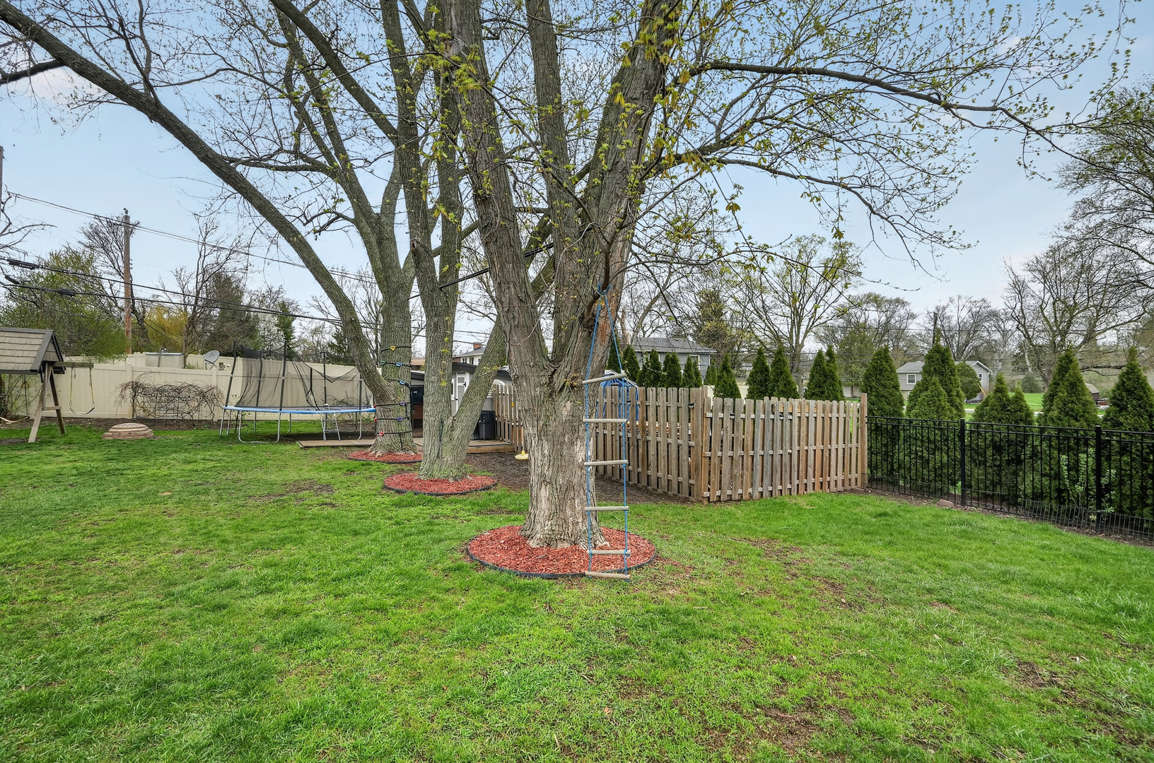 22W630 Armitage Avenue, Glen Ellyn, IL 60137