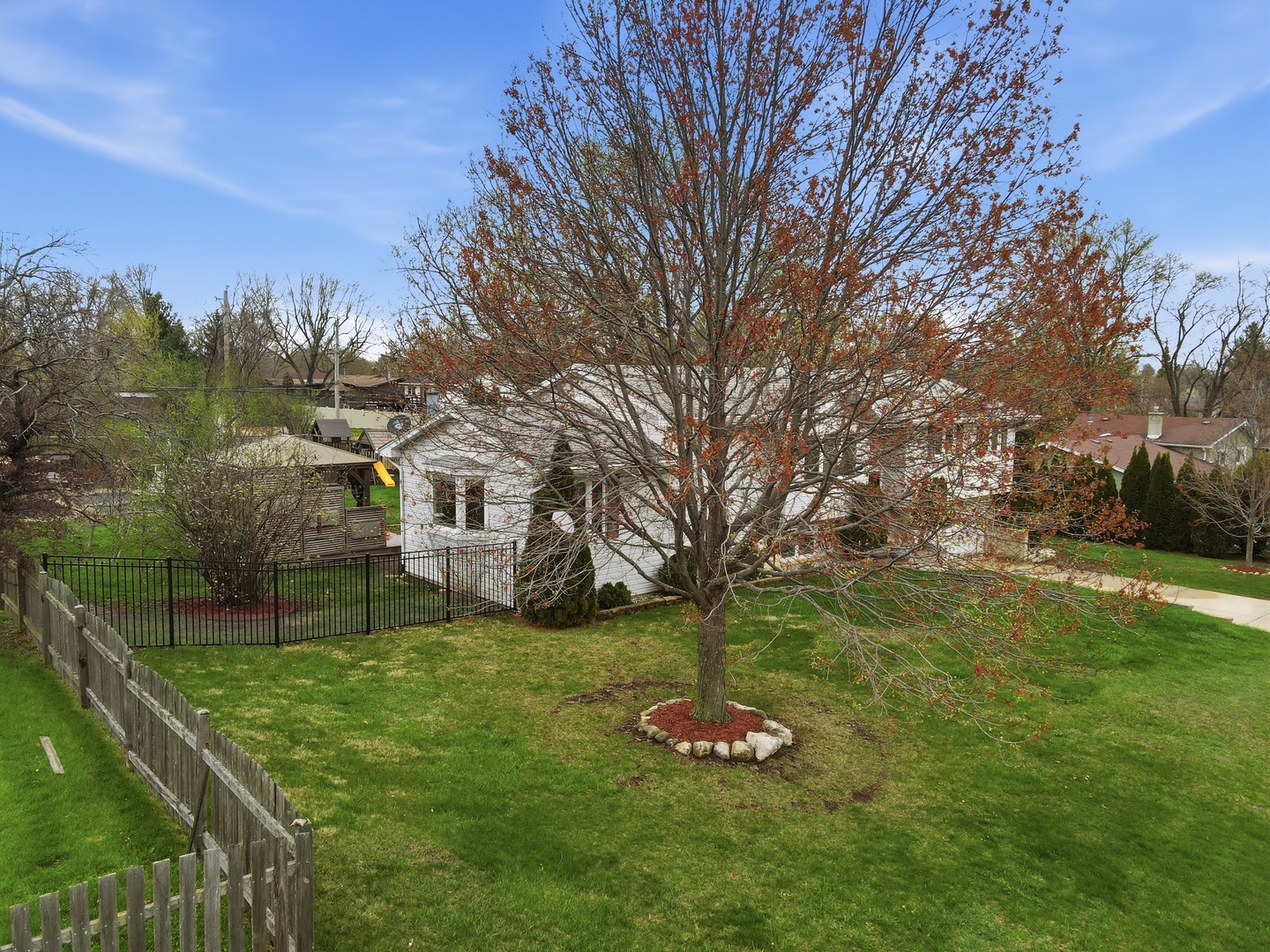 22W630 Armitage Avenue, Glen Ellyn, IL 60137