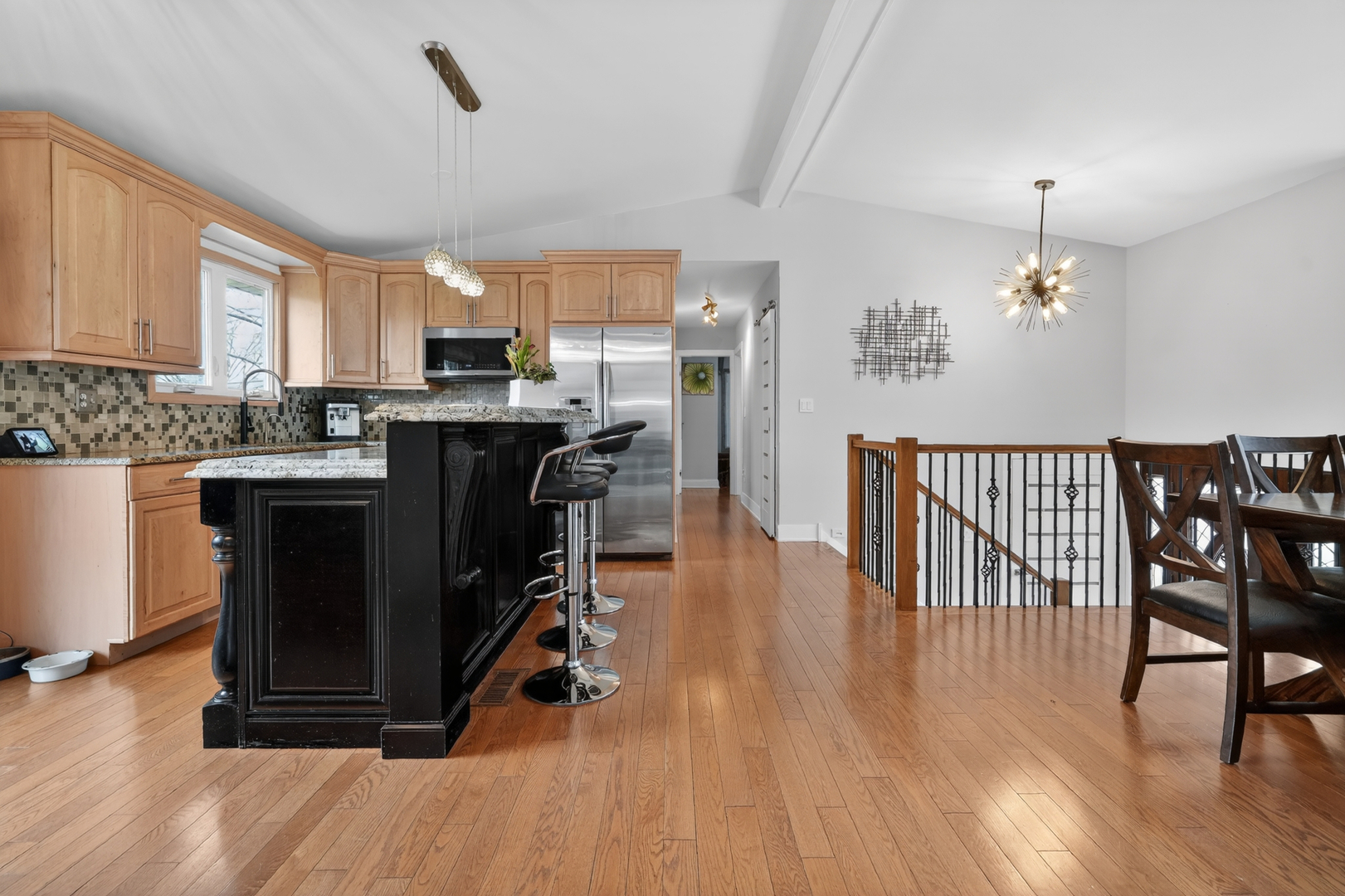 22W630 Armitage Avenue, Glen Ellyn, IL 60137