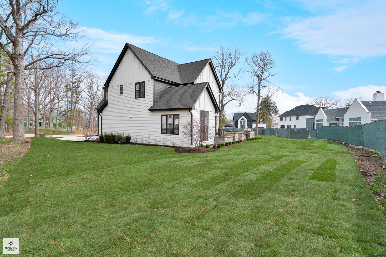 390 Forest Edge Drive, Glencoe, IL 60022