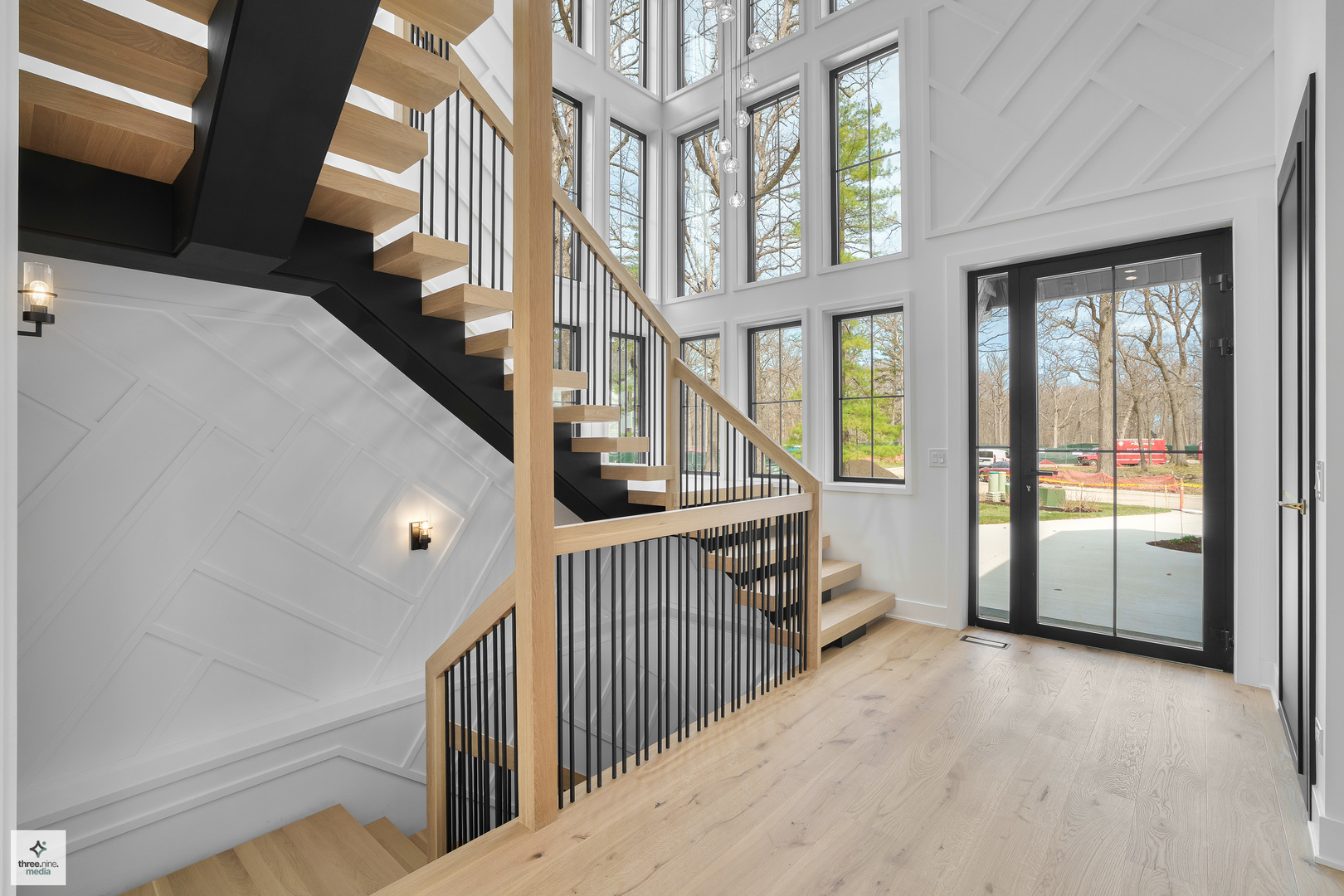 390 Forest Edge Drive, Glencoe, IL 60022