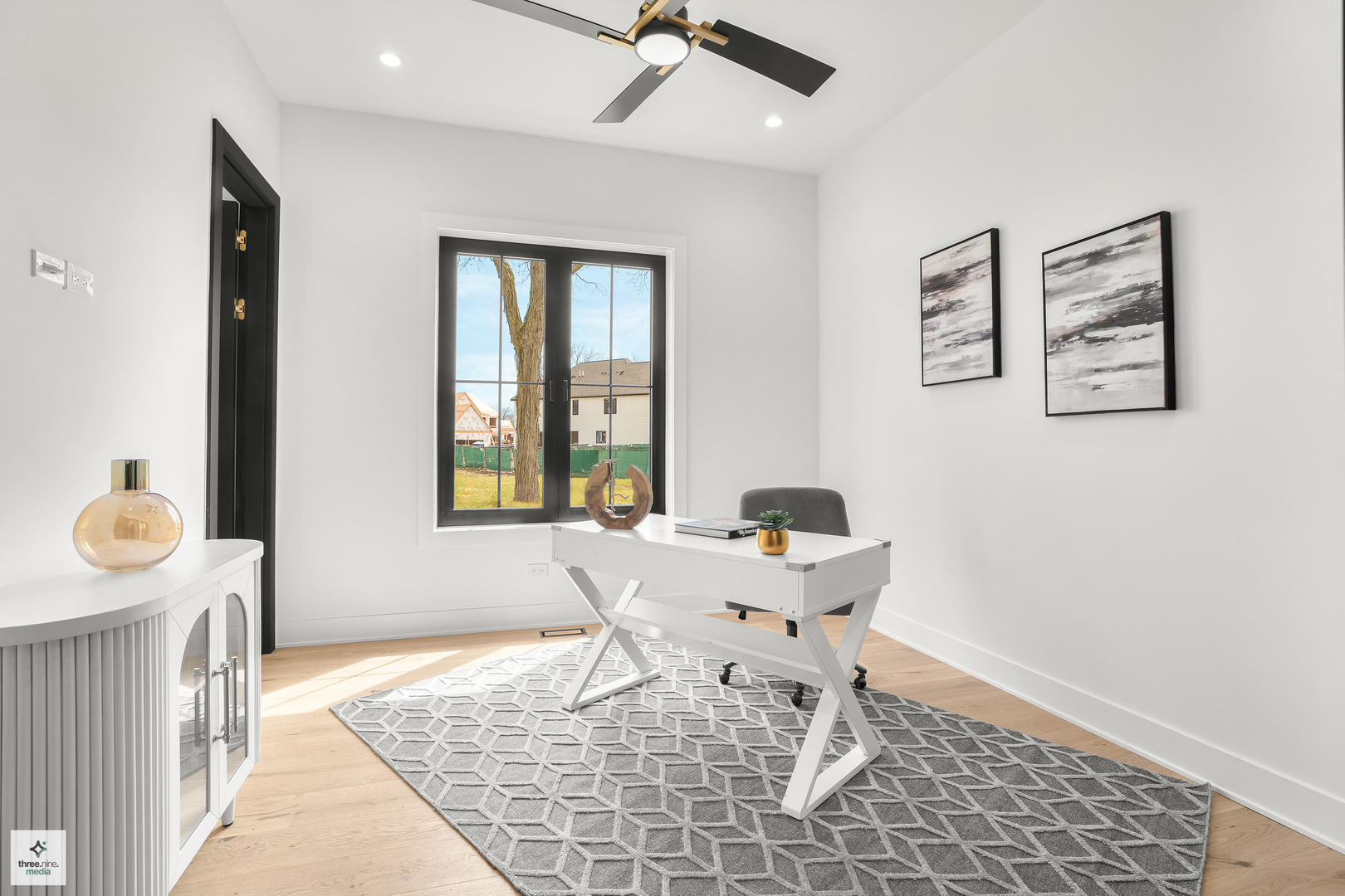 390 Forest Edge Drive, Glencoe, IL 60022