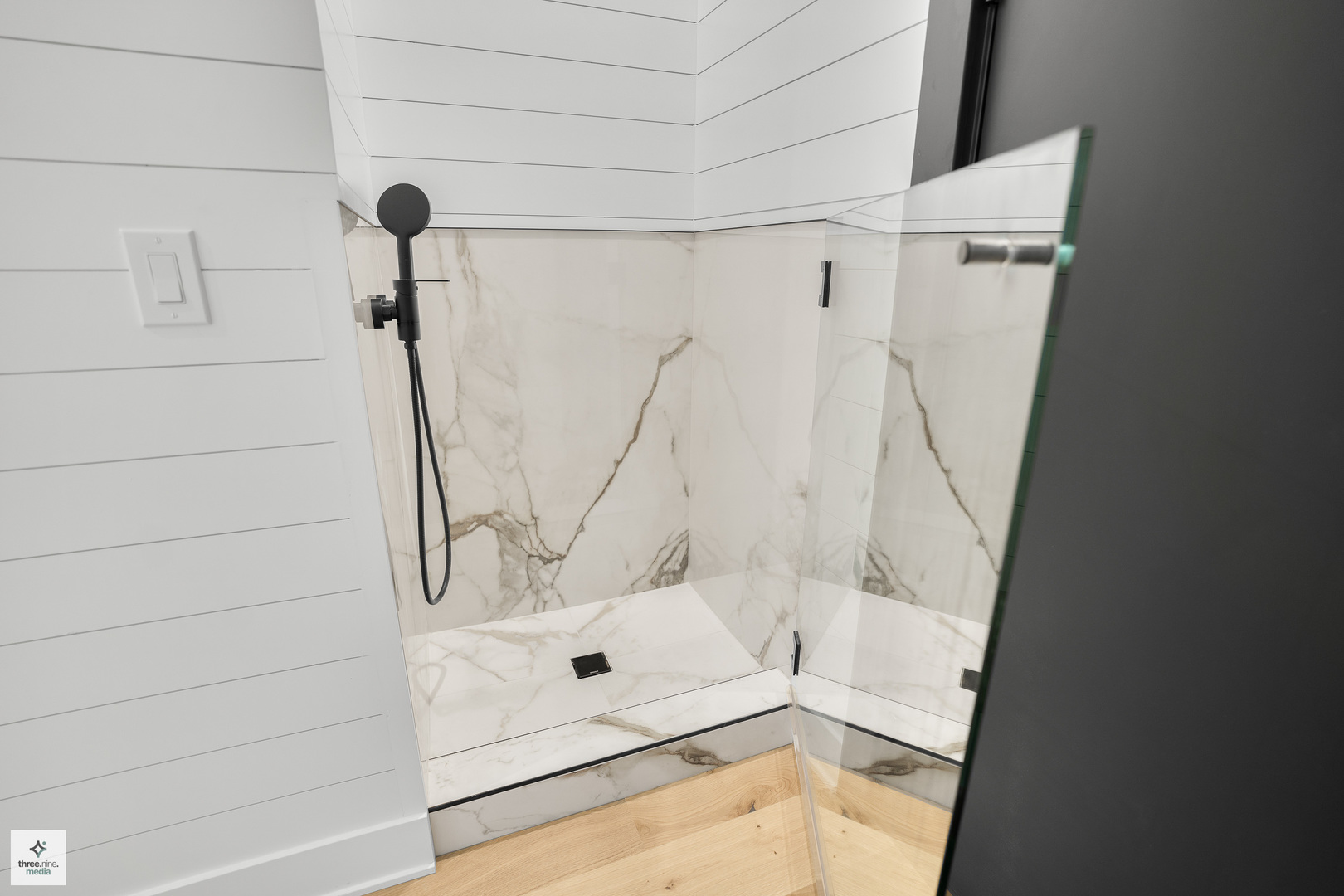 390 Forest Edge Drive, Glencoe, IL 60022