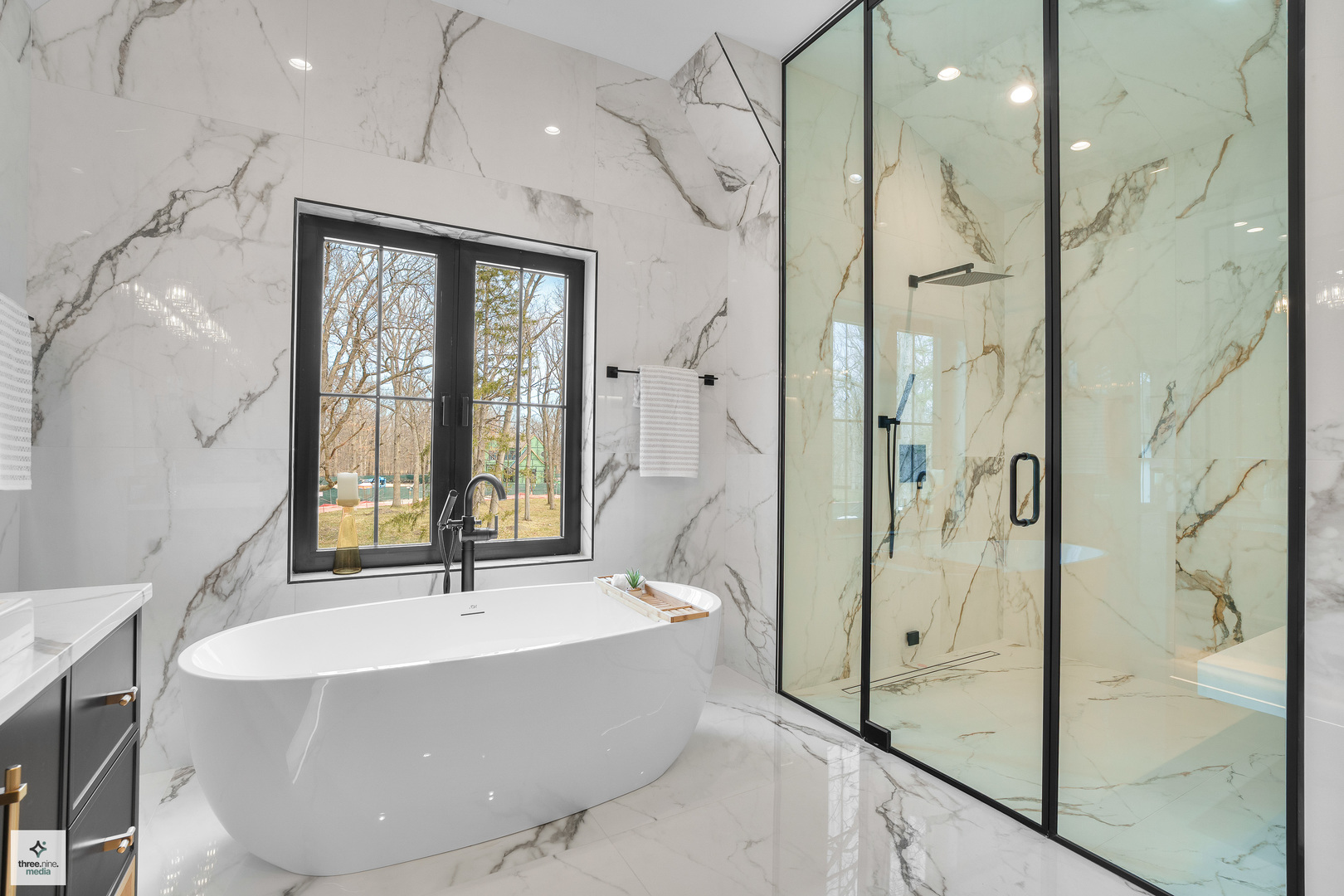 390 Forest Edge Drive, Glencoe, IL 60022