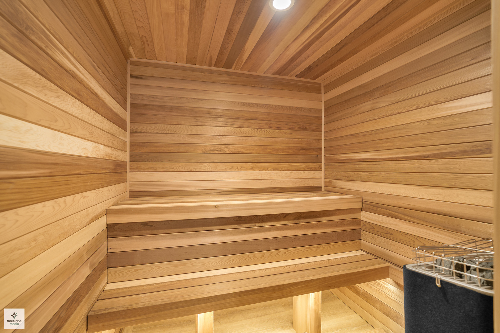 390 Forest Edge Drive, Glencoe, IL 60022