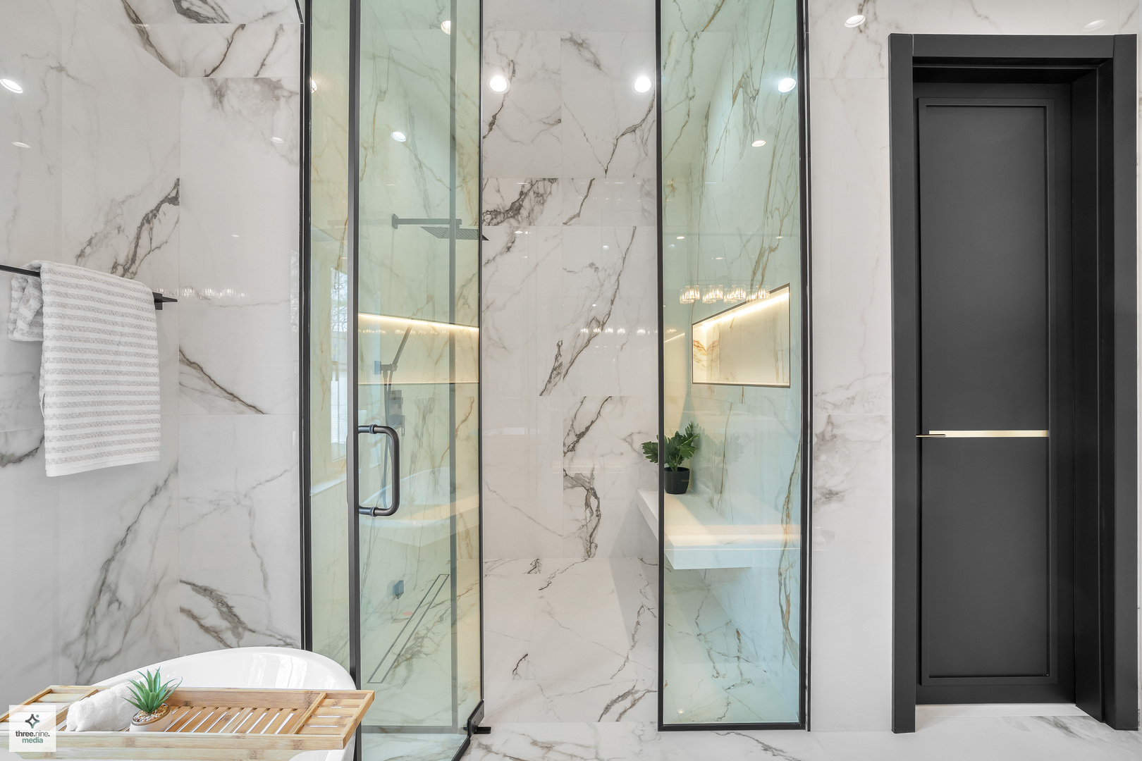 390 Forest Edge Drive, Glencoe, IL 60022