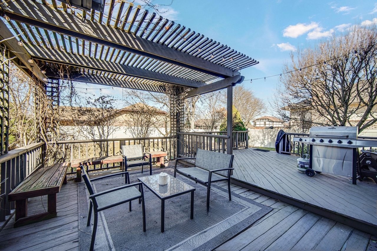 8324 Bromley Street, Orland Park, IL 60462