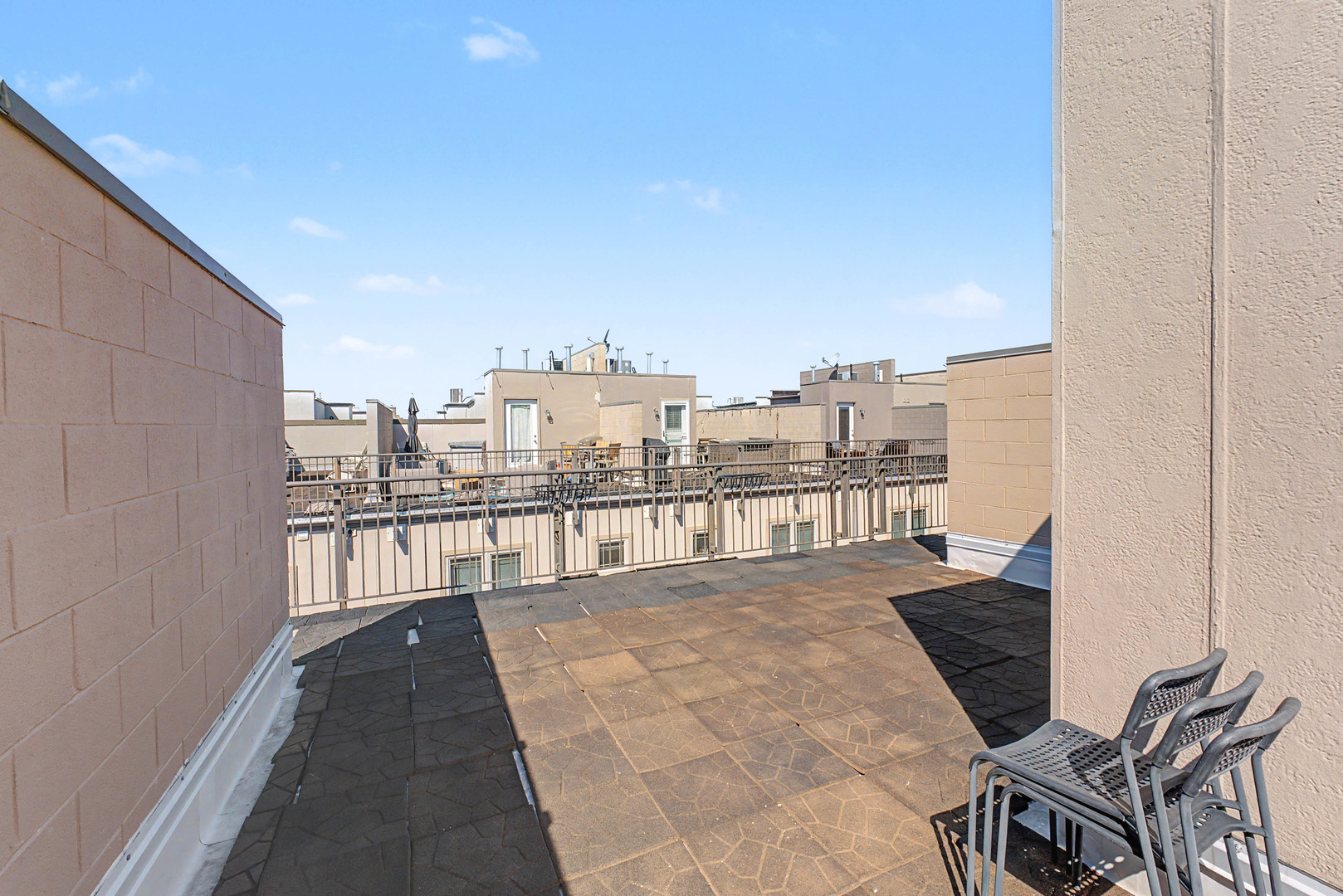 922 Warren Avenue #103, Downers Grove, IL 60515