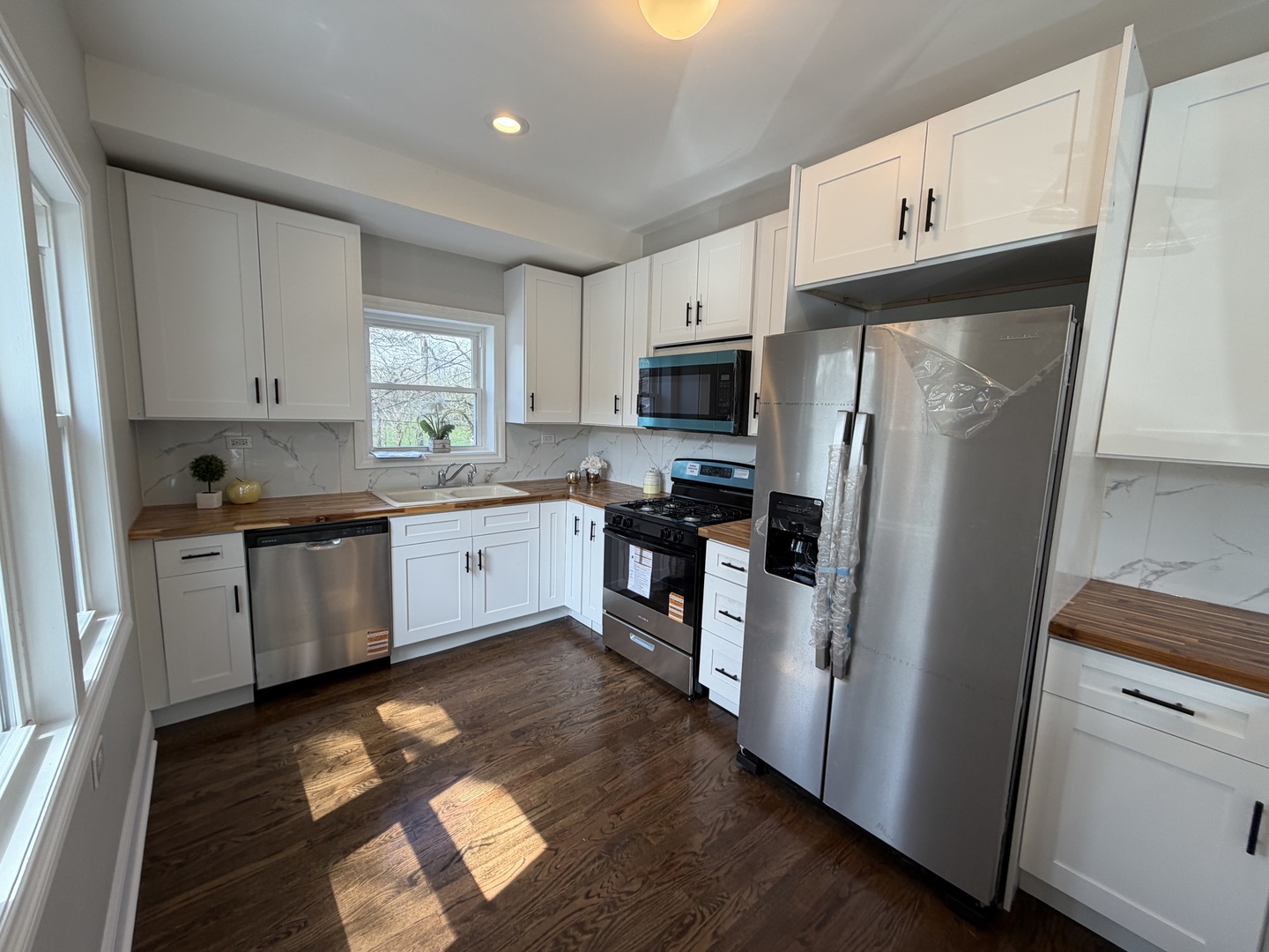 544 Glendale Avenue, Glen Ellyn, IL 60137