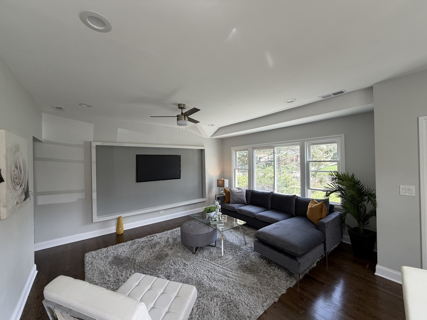 544 Glendale Avenue, Glen Ellyn, IL 60137