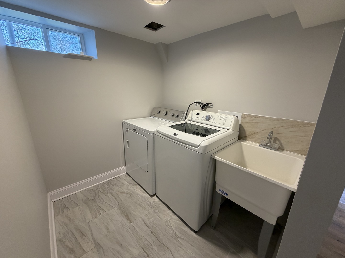 544 Glendale Avenue, Glen Ellyn, IL 60137