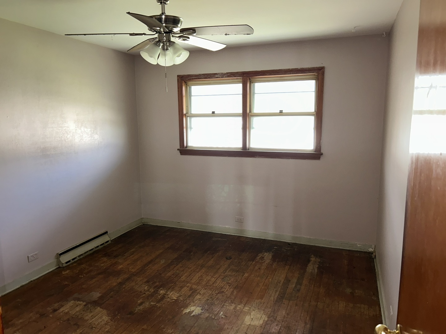 5040 S LEAMINGTON Avenue, Chicago, IL 60638