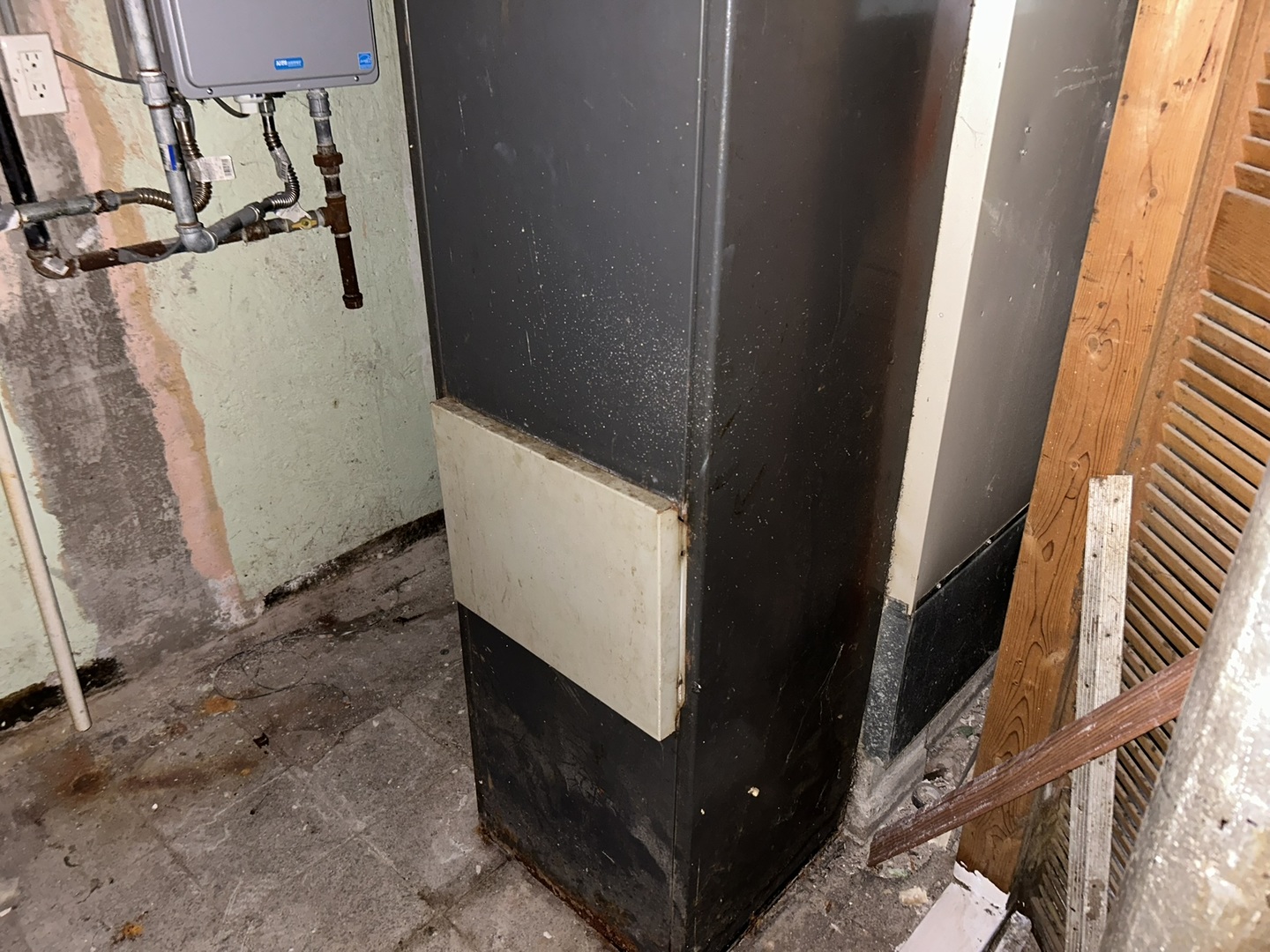 5040 S LEAMINGTON Avenue, Chicago, IL 60638