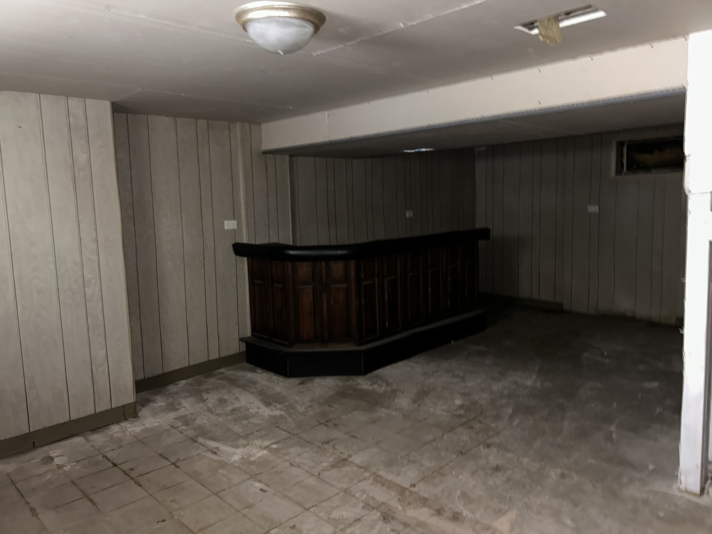 5040 S LEAMINGTON Avenue, Chicago, IL 60638