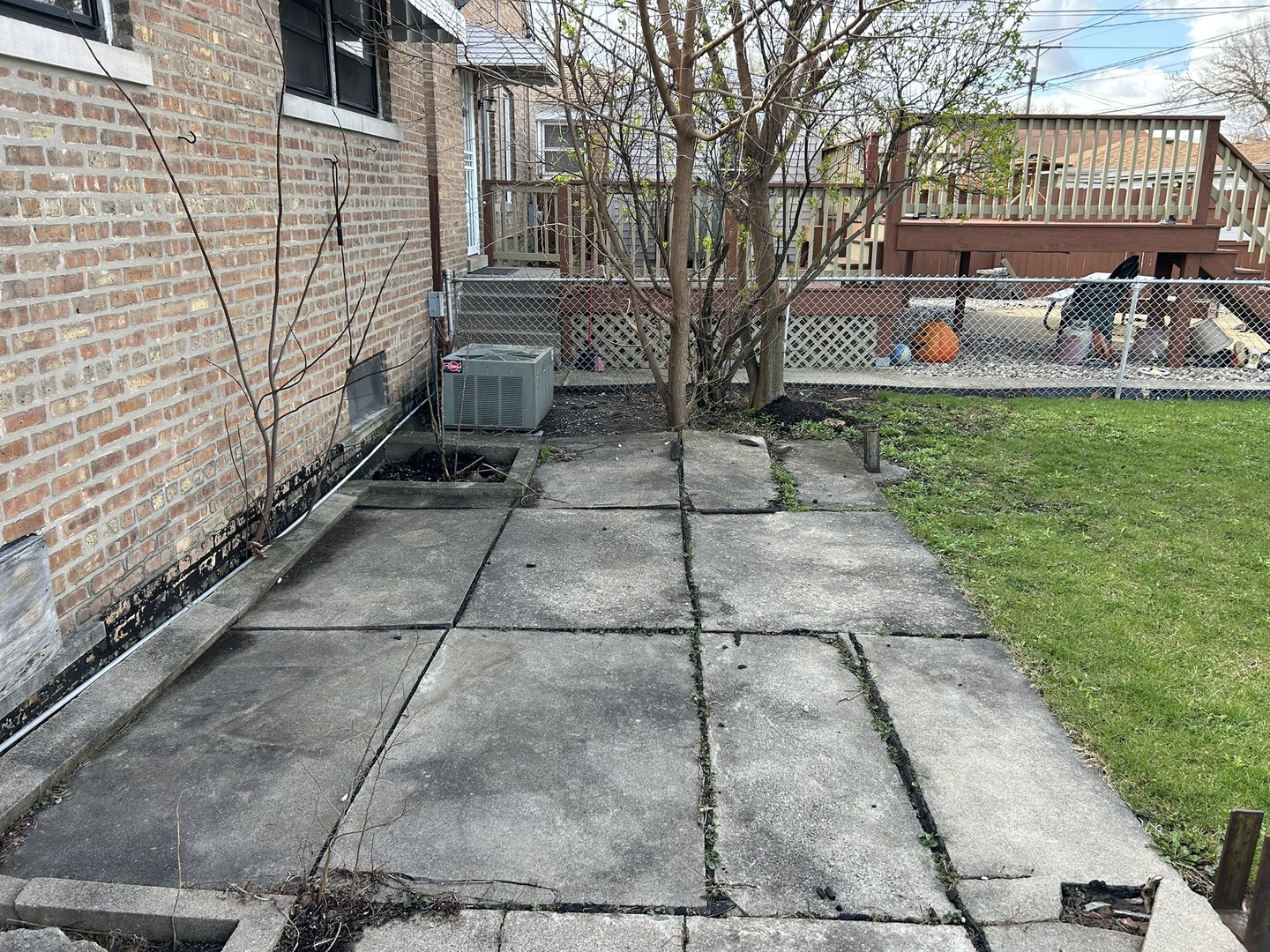 5040 S LEAMINGTON Avenue, Chicago, IL 60638