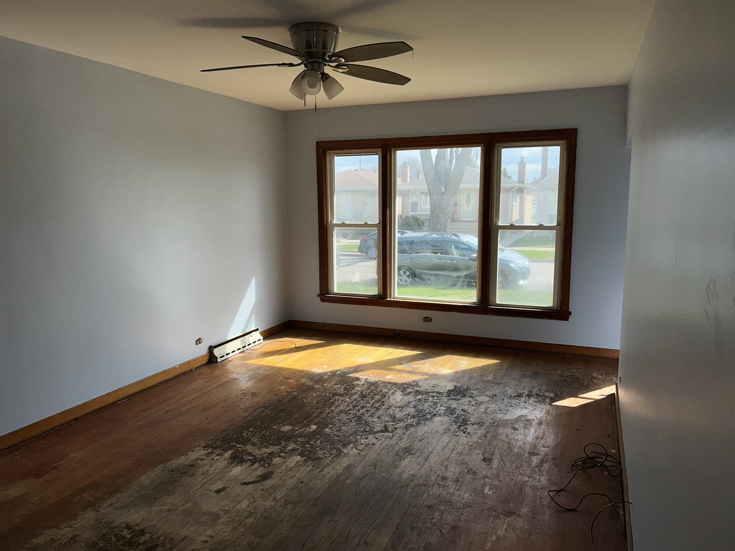 5040 S LEAMINGTON Avenue, Chicago, IL 60638