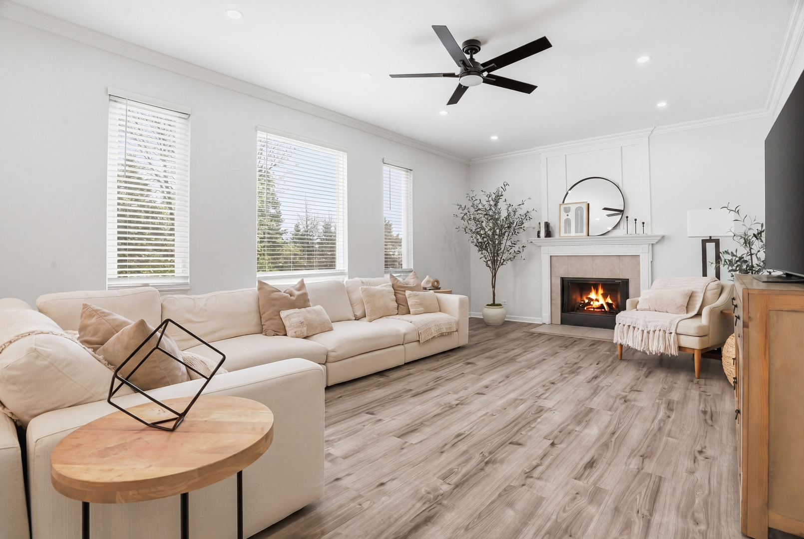 34460 N Eastings Way, Gurnee, IL 60031