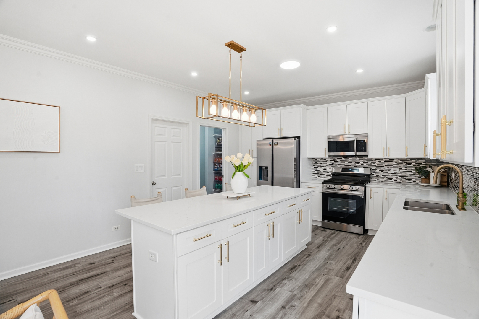 34460 N Eastings Way, Gurnee, IL 60031