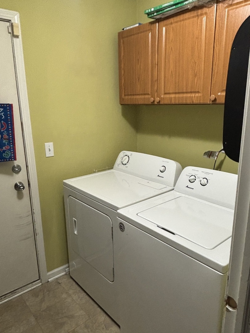 2337 Summerlin Drive, Aurora, IL 60503