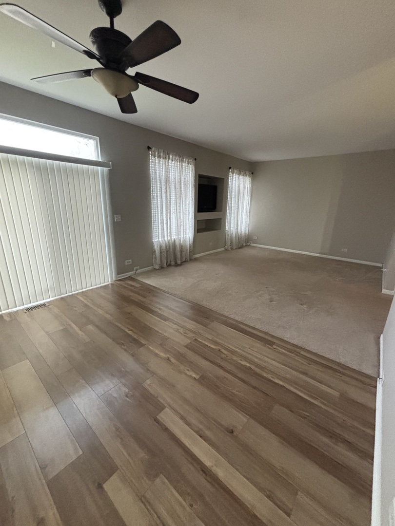 2337 Summerlin Drive, Aurora, IL 60503