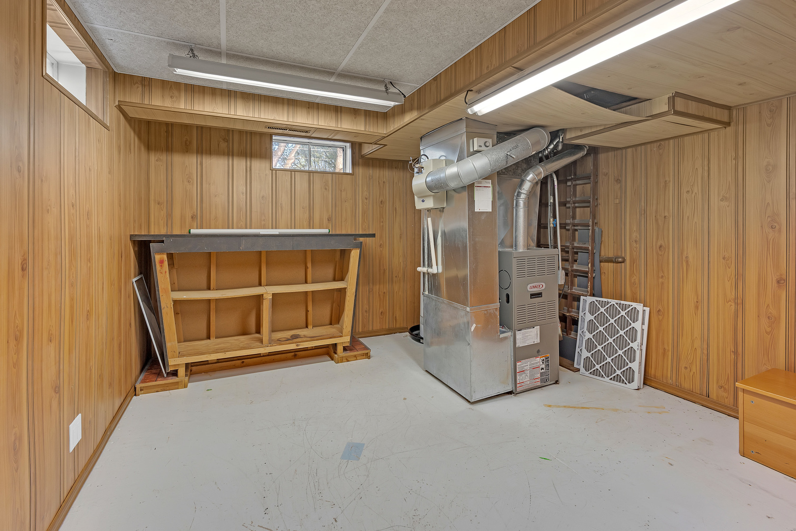 1423 S Busse Road, Mount Prospect, IL 60056