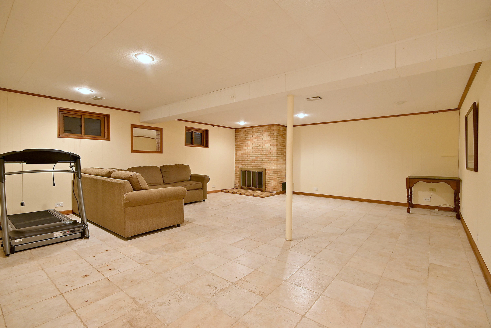 5425 Howard Avenue, Western Springs, IL 60558