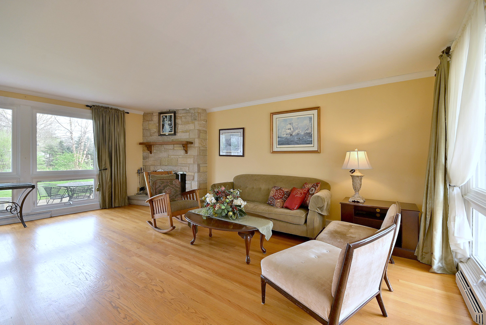 5425 Howard Avenue, Western Springs, IL 60558