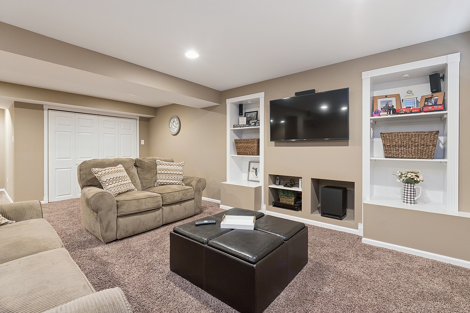 11853 Sterling Drive, Orland Park, IL 60467