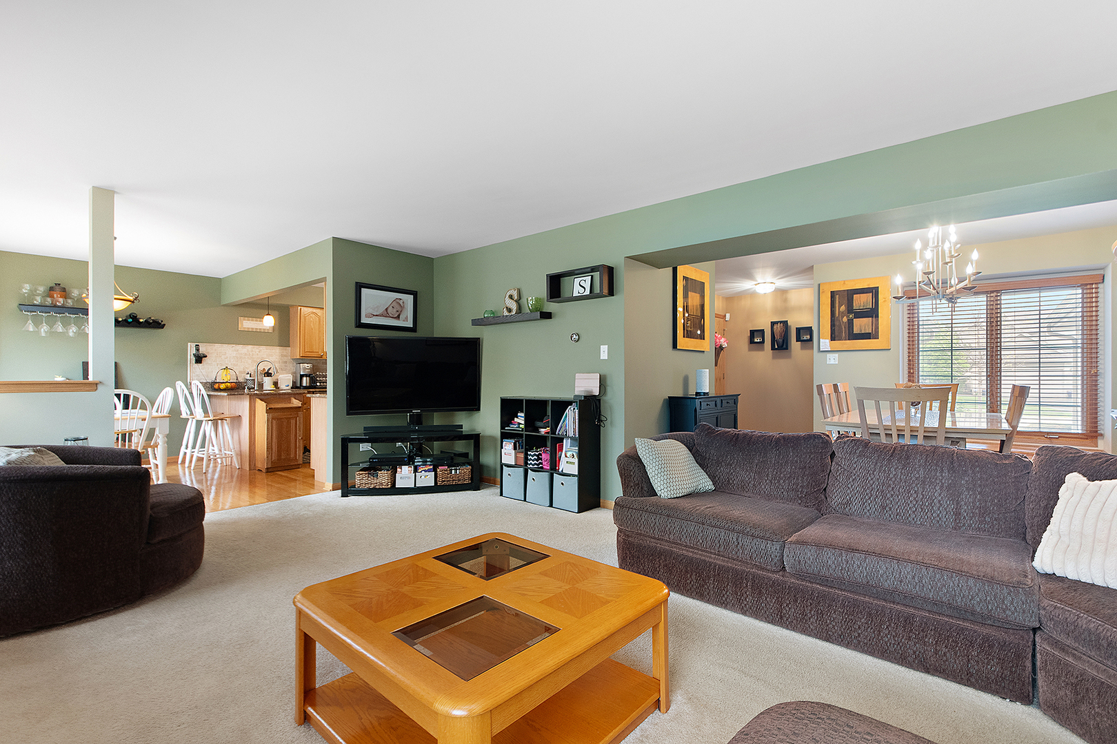 11853 Sterling Drive, Orland Park, IL 60467