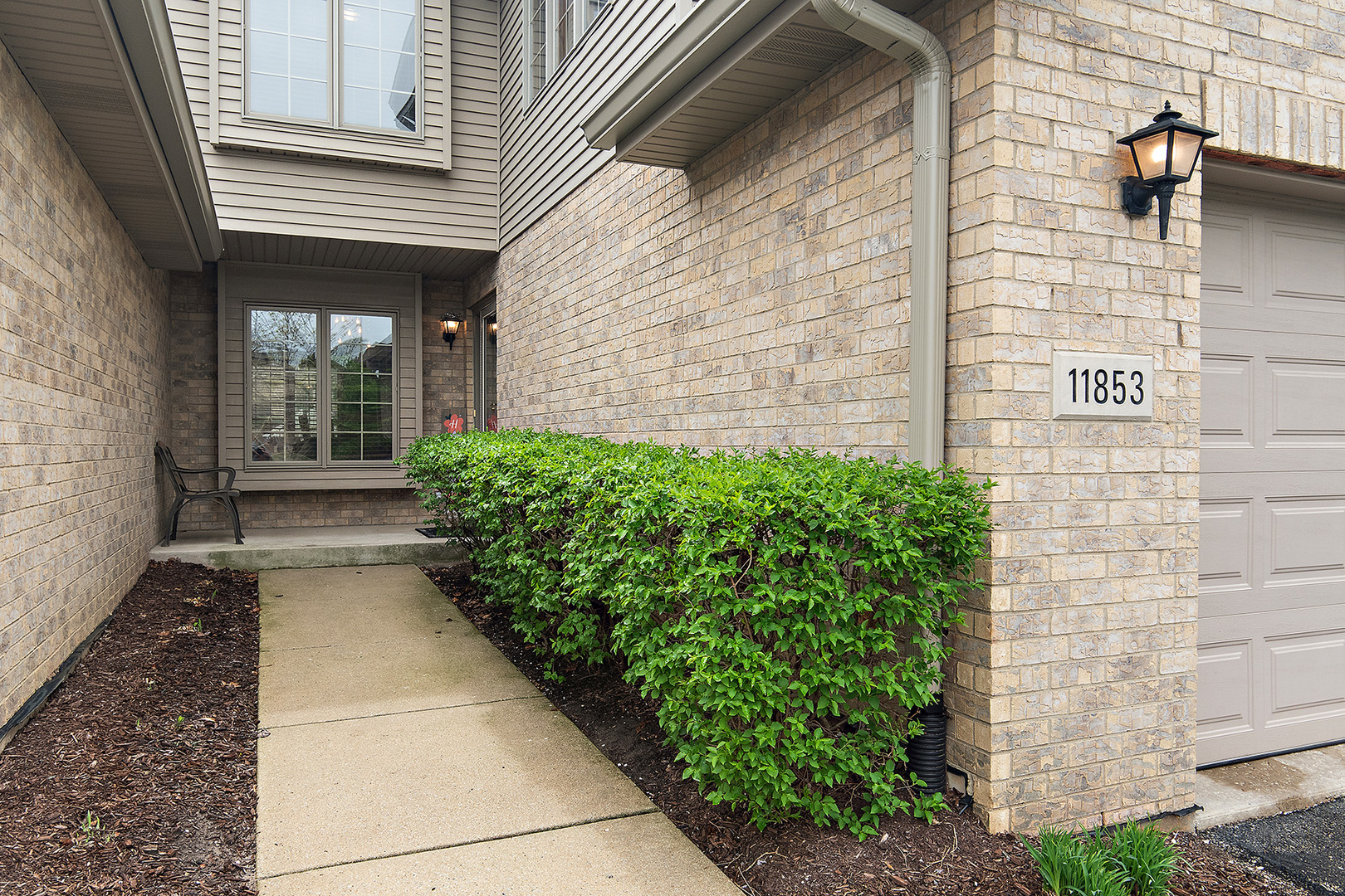 11853 Sterling Drive, Orland Park, IL 60467