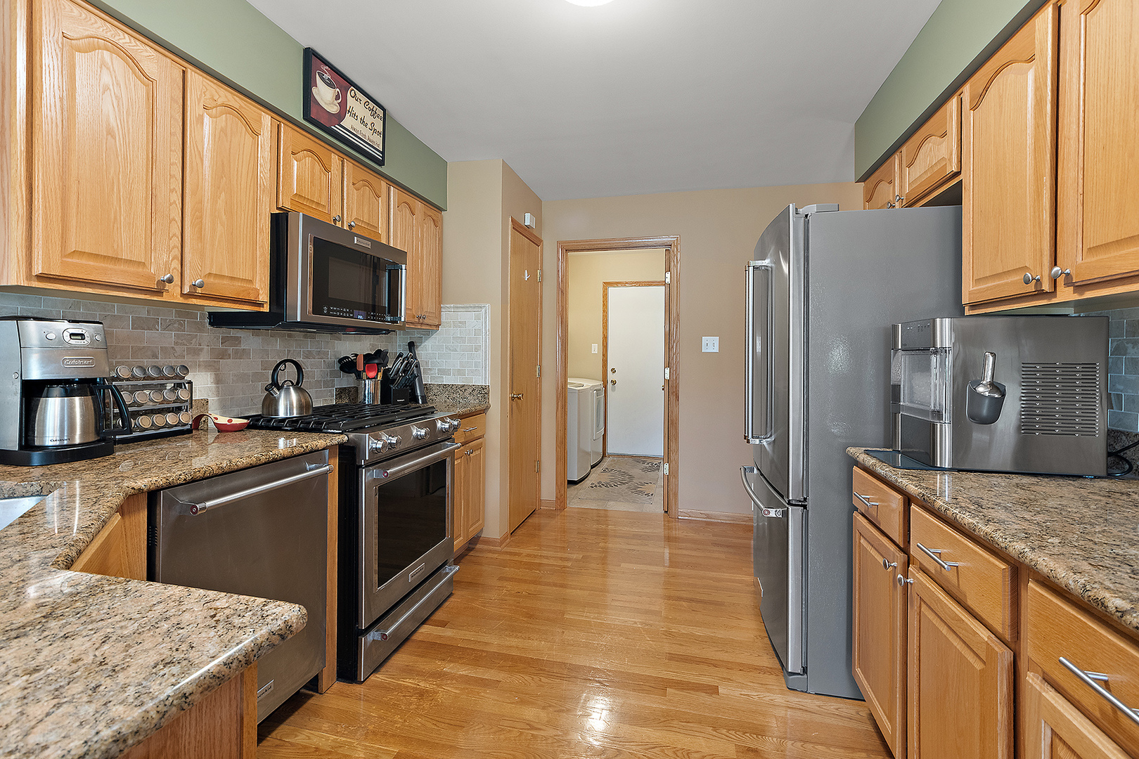 11853 Sterling Drive, Orland Park, IL 60467