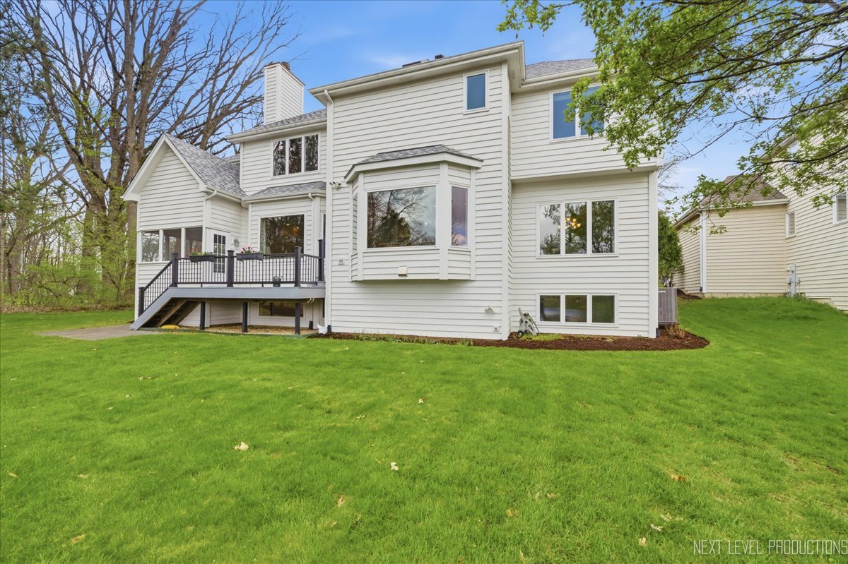 2595 Ginger Woods Drive, Aurora, IL 60502