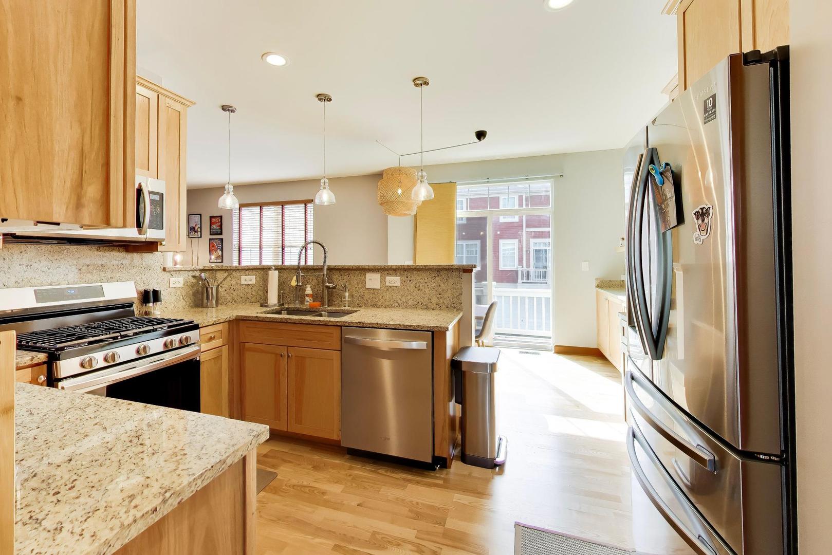 1139 Orangery Court, Carol Stream, IL 60188