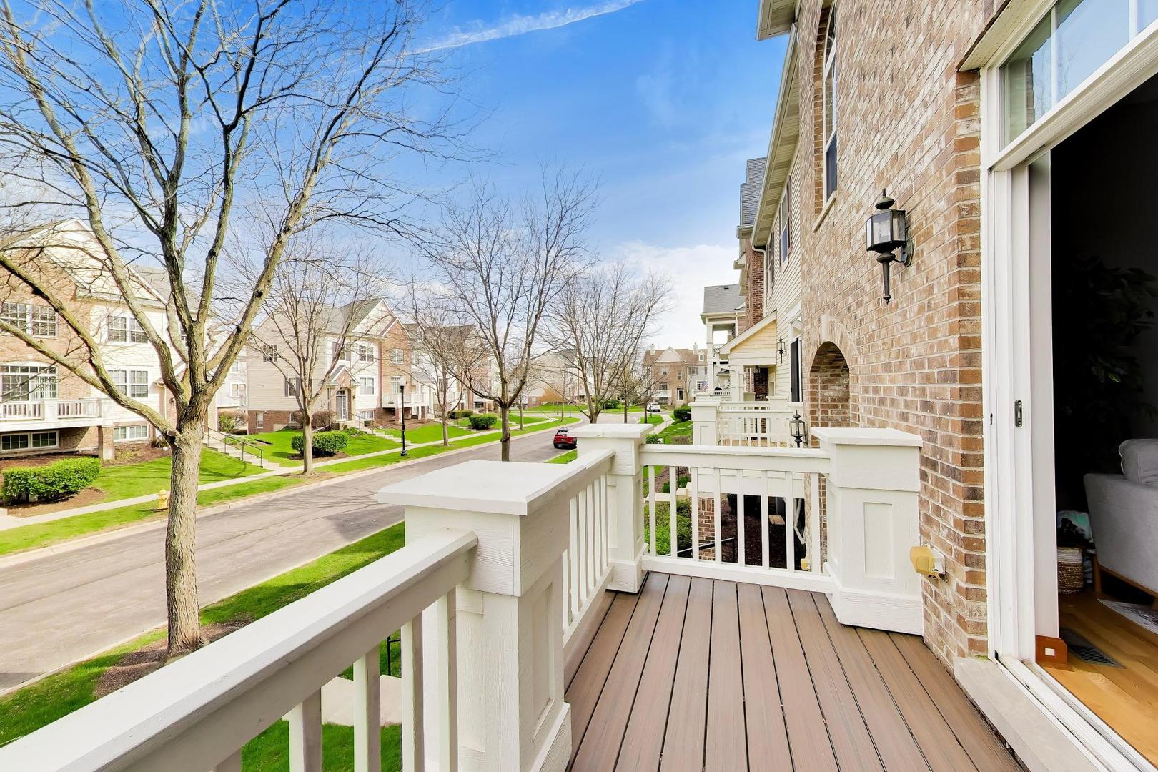 1139 Orangery Court, Carol Stream, IL 60188