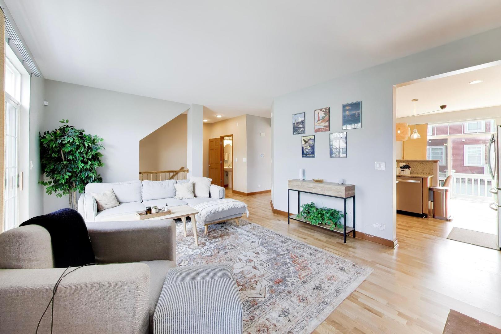 1139 Orangery Court, Carol Stream, IL 60188