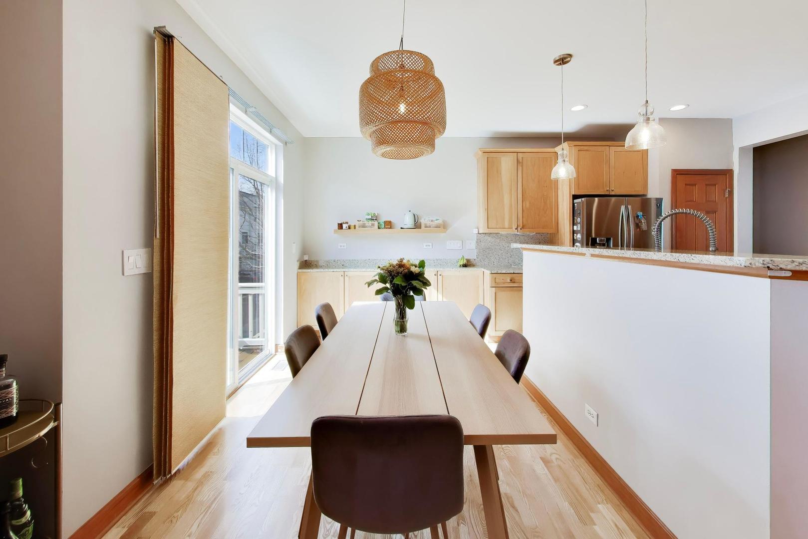 1139 Orangery Court, Carol Stream, IL 60188