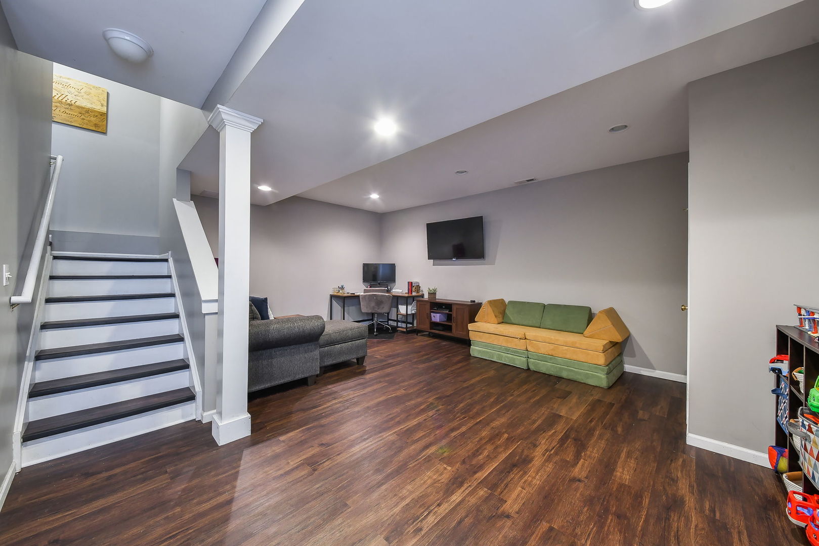 0N436 Taylor Drive, Geneva, IL 60134